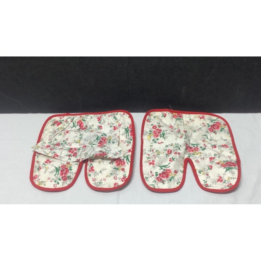 His and Hers Floral Pattern Pot Holders novelty Gag Gift Wedding Shower Funny